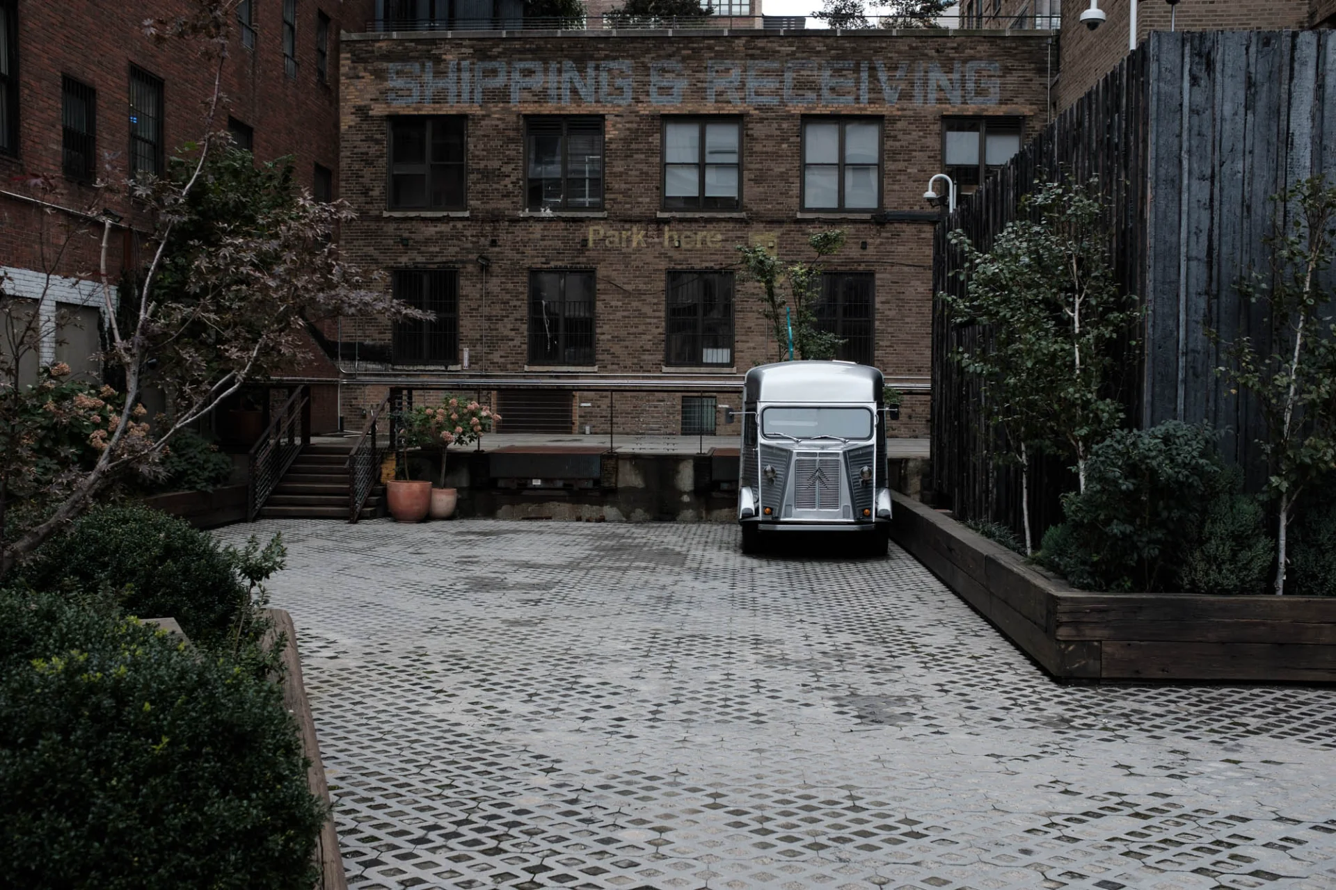 Shipping & Receiving