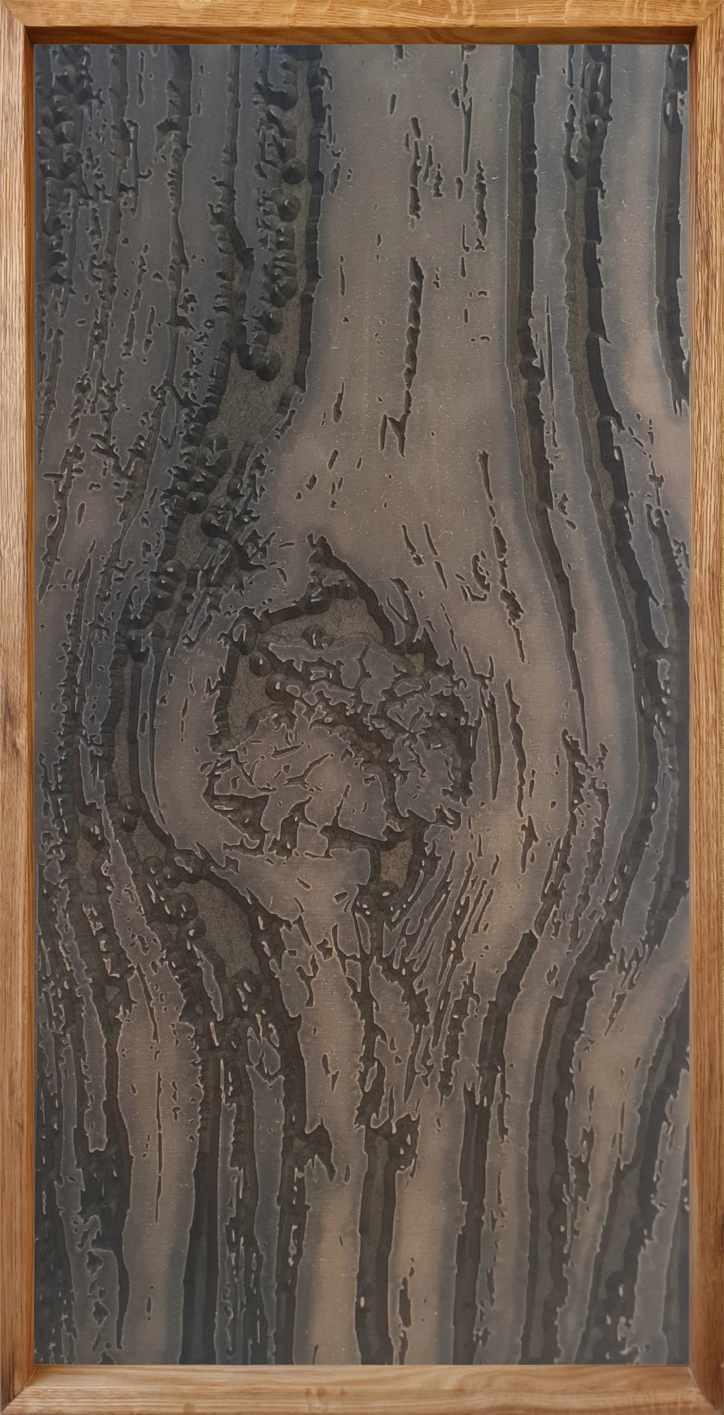 The crack of the trunk