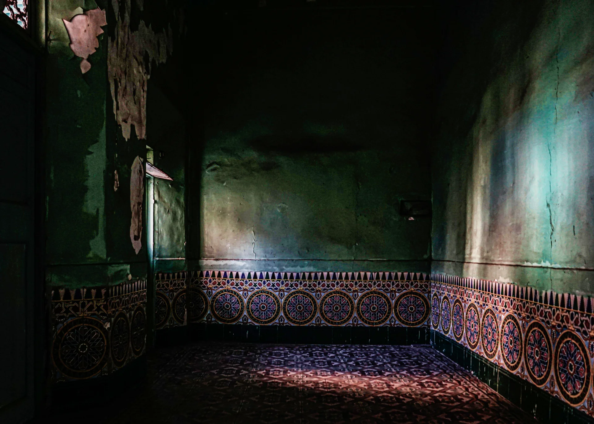 PHANTOMS OF MARRAKECH