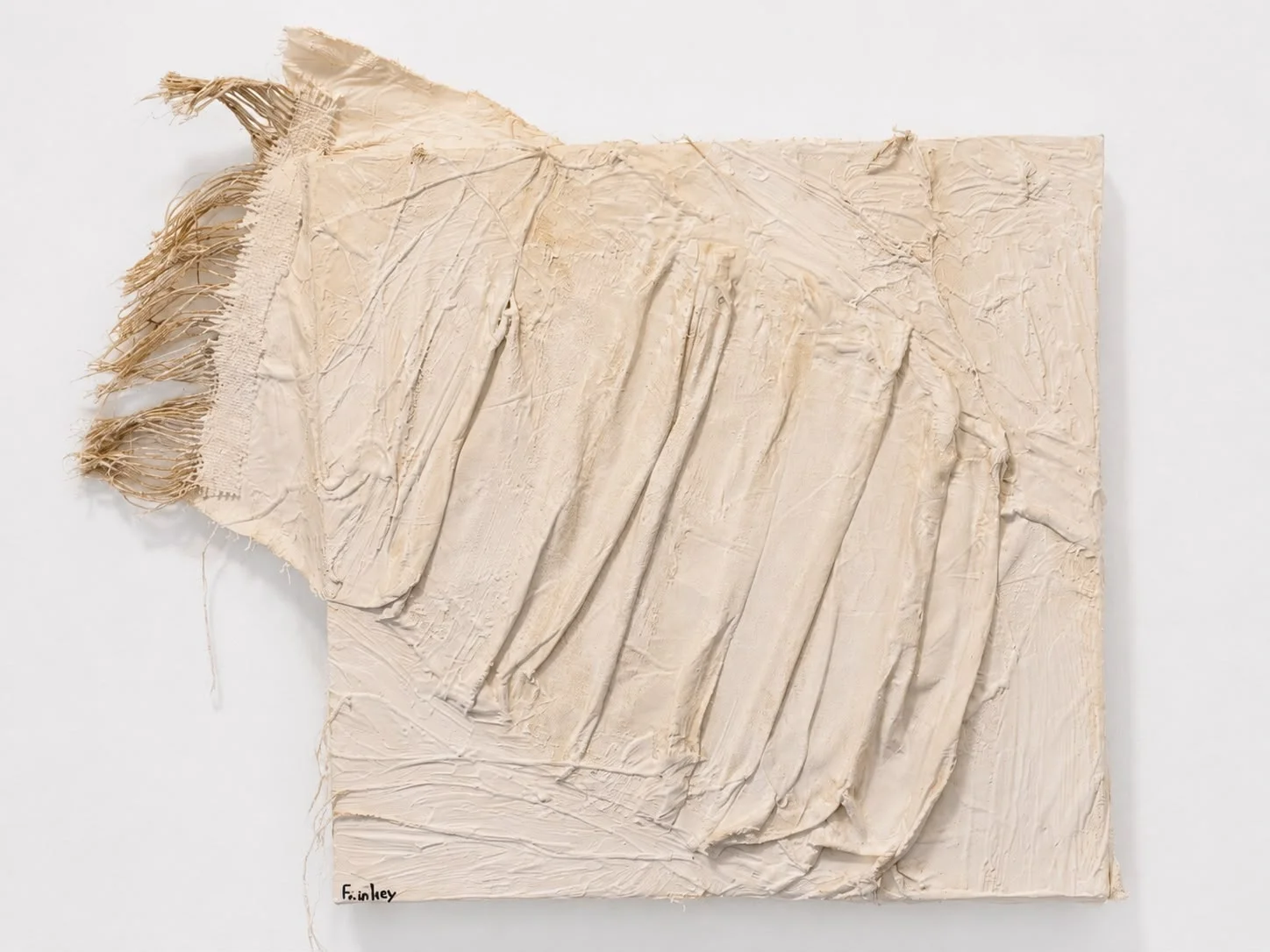 Veil in Relief