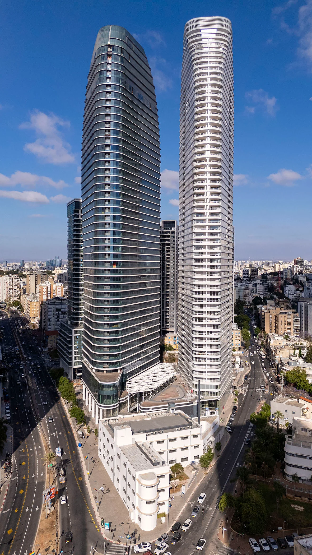 Twin Towers Ascent Ramat Gan